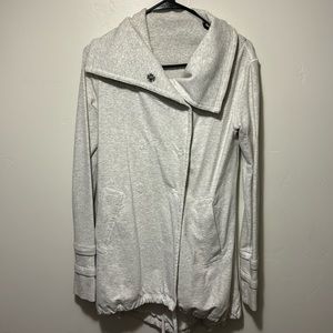 Lululemon Jacket with adjustable collar